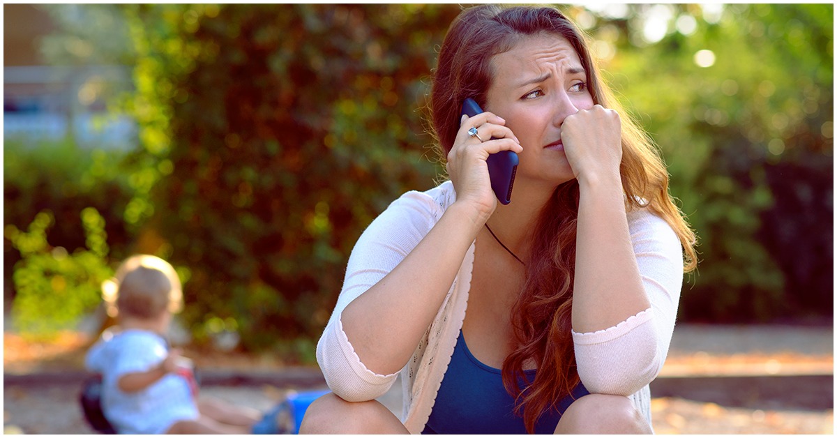 Deja de pensar que por ser mujer debes estar obligada a convertirte en madre